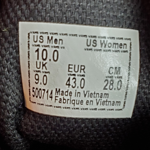 *Sold New Van's Old Skool Tie Dye Sneakers - Picture 11 of 11